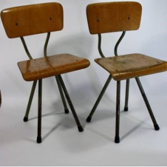 Vintage design schoolstoeltjes nr 180