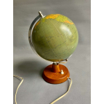 Räth staatkundige globe uit 1969