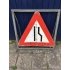 Vintage groot verkeersbord wegversmalling