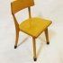 Vintage schoolstoel nr 23